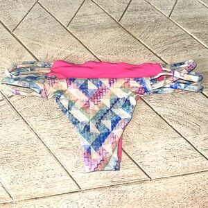 San Lorenzo reversible cheeky bikini bottom